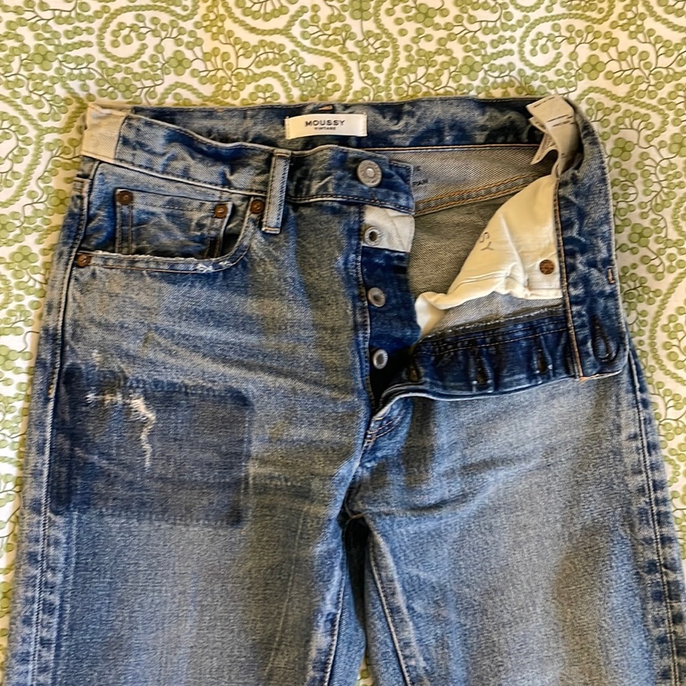 Moussy distressed denim